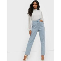 Missguided Riot High Waisted Plain Mom Jeans Straight fit