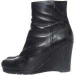 Pre-owned wrinkled wedge ankle boots